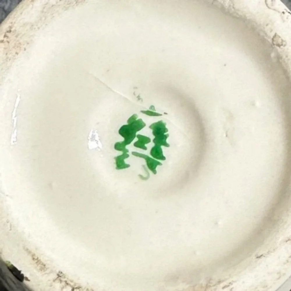 N/A vintage ceramic